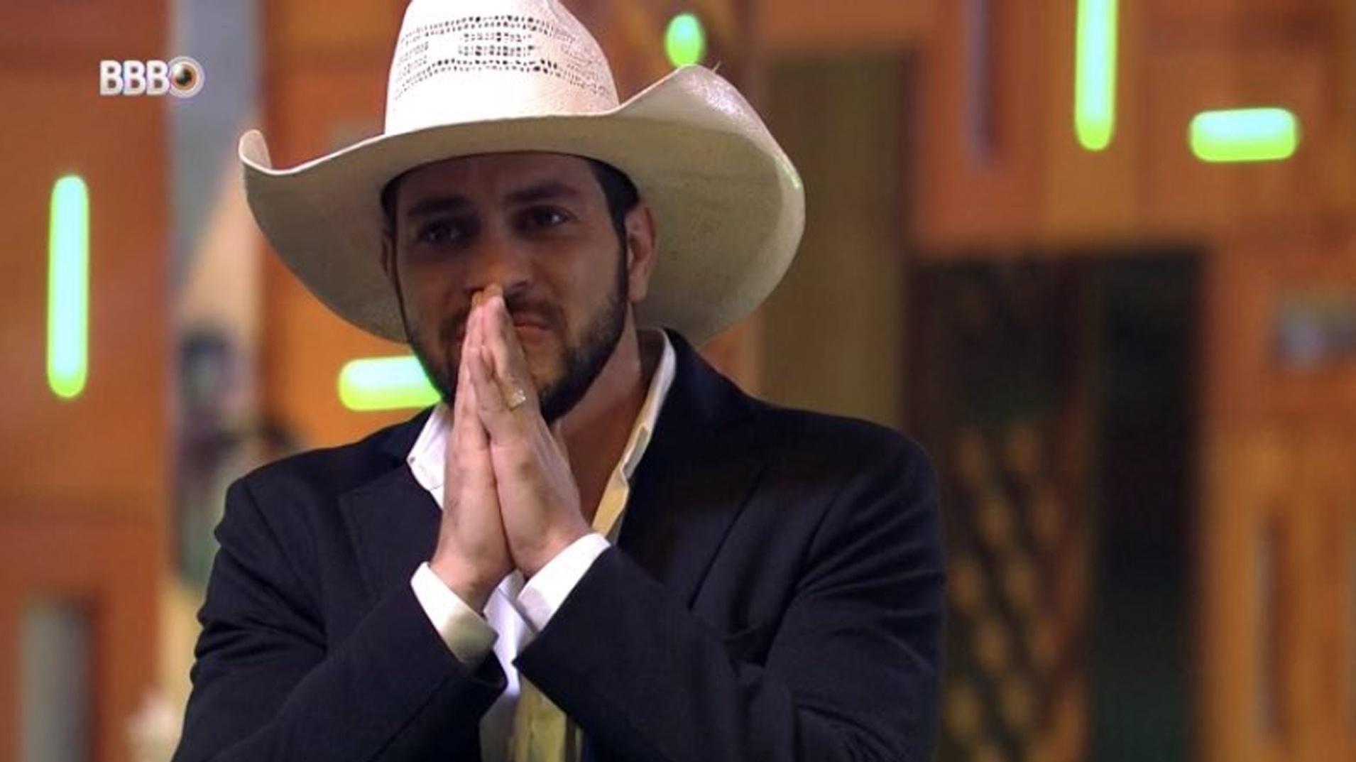 BBB 21: Caio excited to party leader with agribusiness theme - cloning / Globoplay