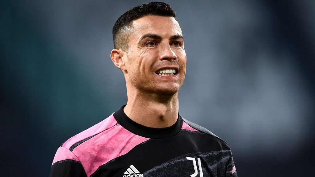 Newspaper reveals the "change of the century" that could make Ronaldo return to United;  See how it will work