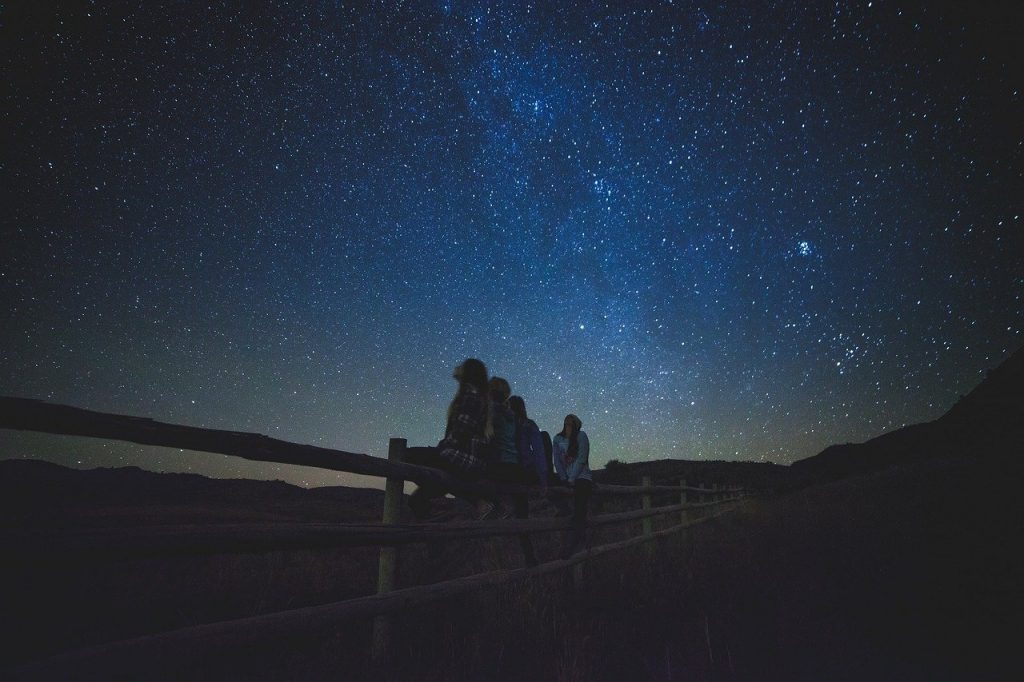 Comet Halley's meteor showers will be illuminated by chunks of the sky in Curitiba