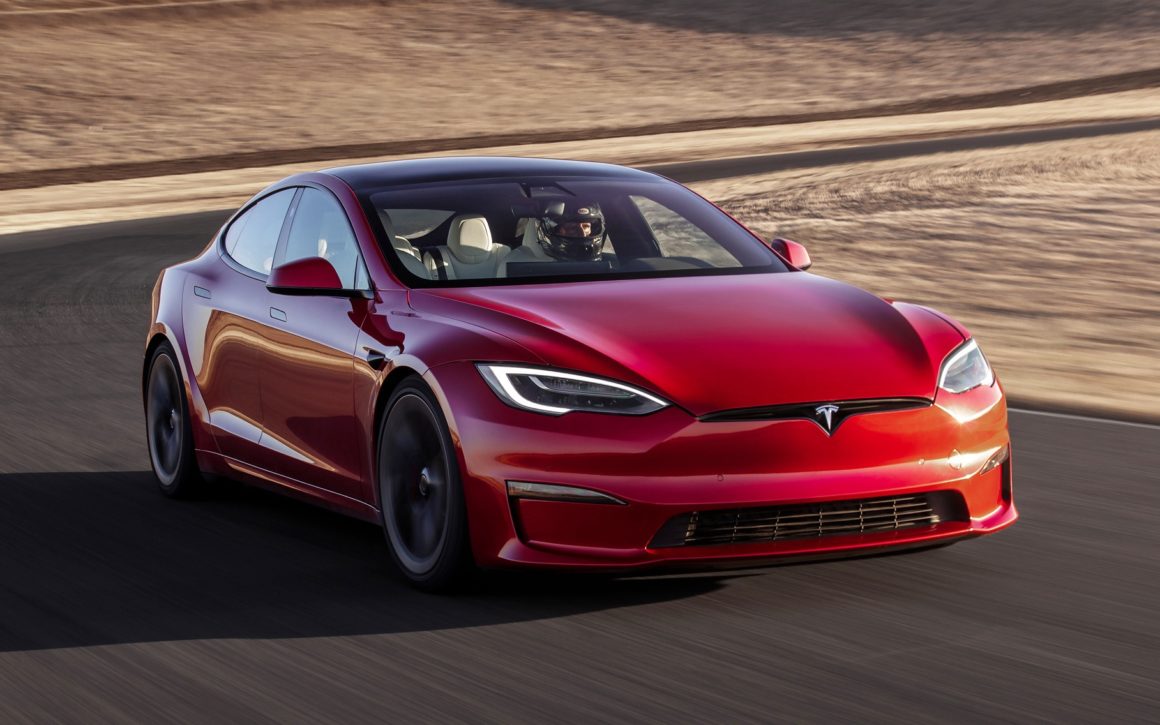 Sport leven Wind The new Tesla Model S reaches 100 km / h in just 2 seconds - automatic صناعة