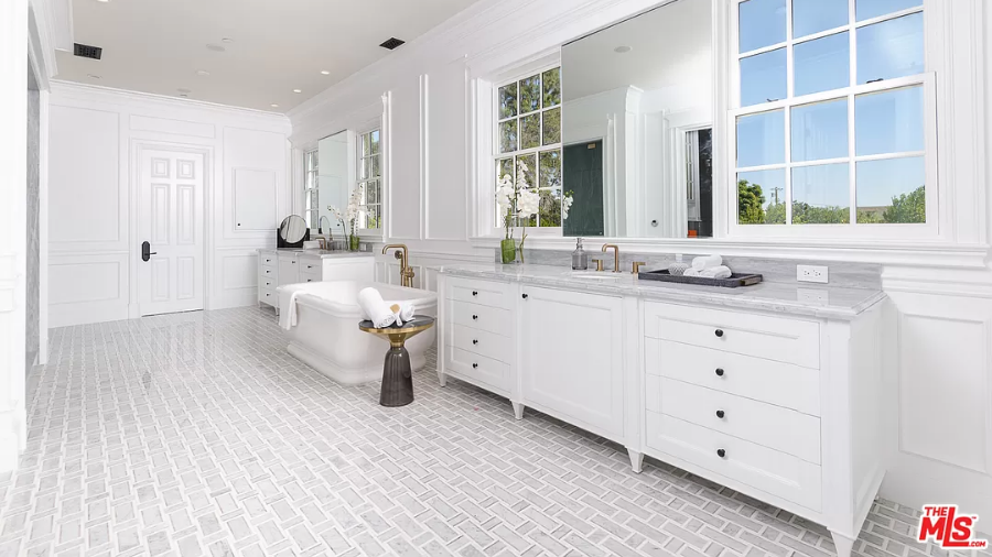 The mansion that Jennifer Garner has rented - Press release / MLS