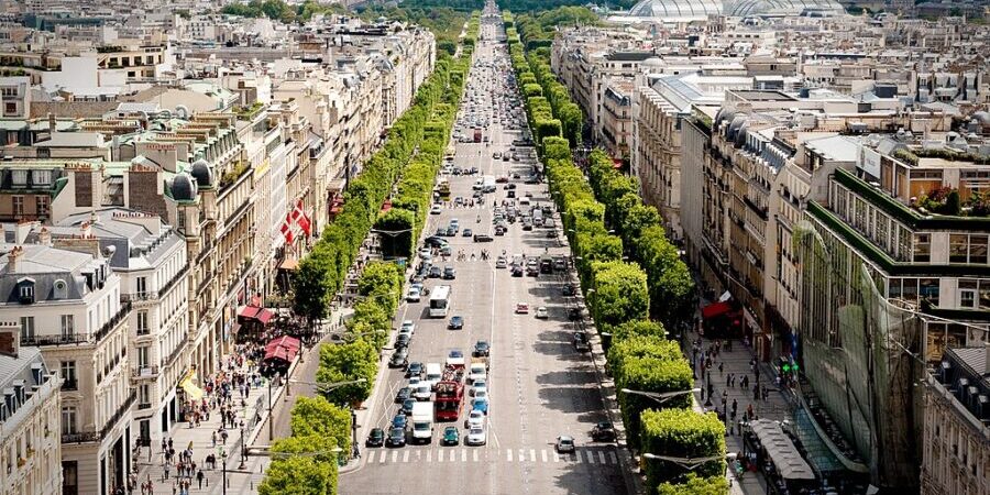 Executive Digest – France emerges as an attractive financial hub with the United Kingdom