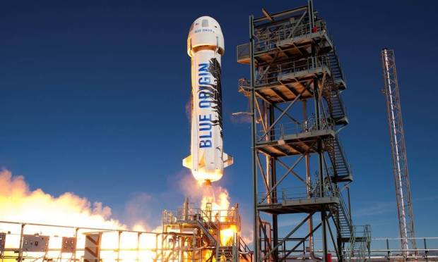 Blue Origien, from Bezos, will use a reusable rocket, New Shepard, to reach space.  The flight scheduled for the 20th day will be the company's first with passengers.  He will accompany Bezos on board his brother Marc Foto: Divulgaçãp