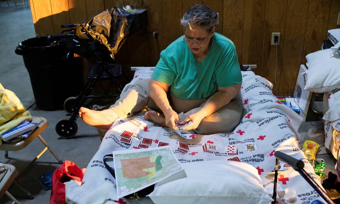In Klamath Falls, Oregon, residents have been moved to Red Cross shelters Photo: Matthew Lewis Rowland/Reuters