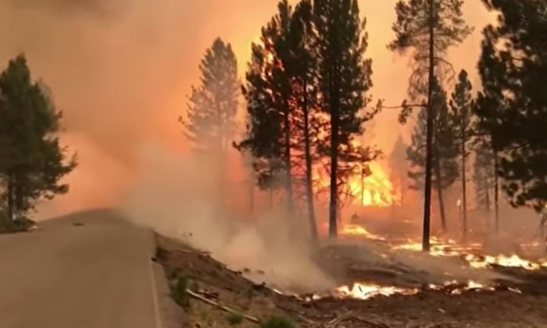 The Oregon fire is the largest in the country, progressing over an area twice the size of Portland Image: Play video