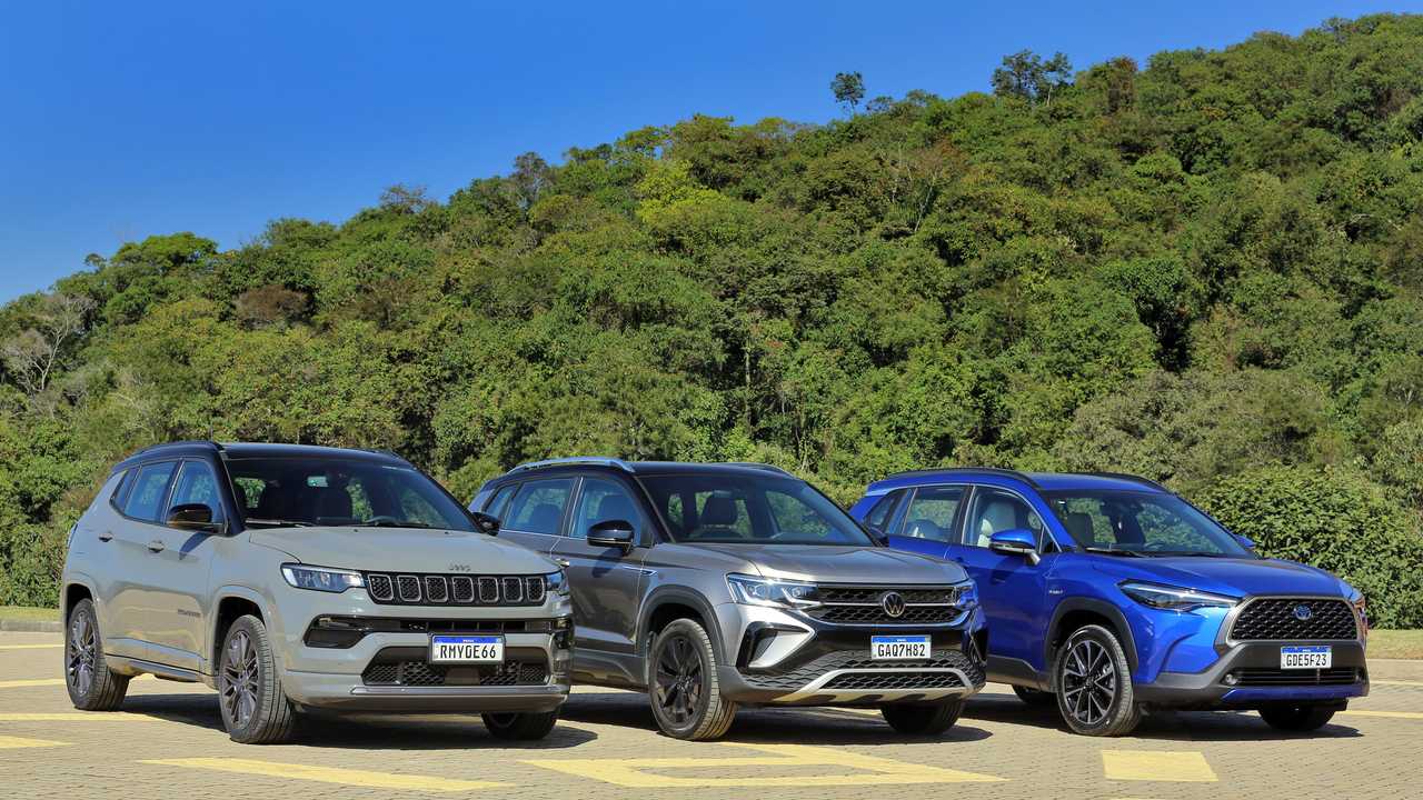 Comparison: Jeep Compass S vs Toyota Corolla Cross XRX Hybrid vs Volkswagen Taos Launch Edition