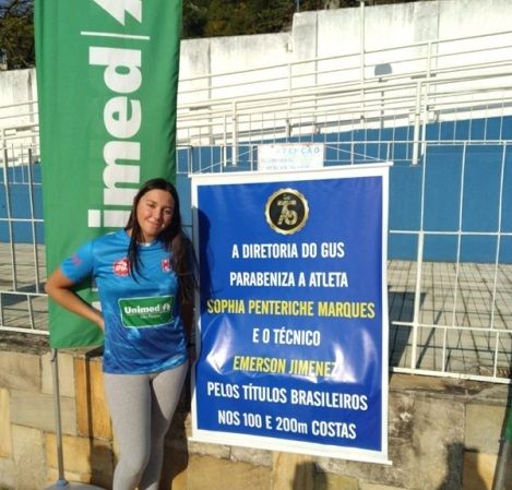 Foto sobre "Atleta da equipe GUS / Unimed conquista dois ouros e uma prata no Campeonato Brasileiro de Natação"