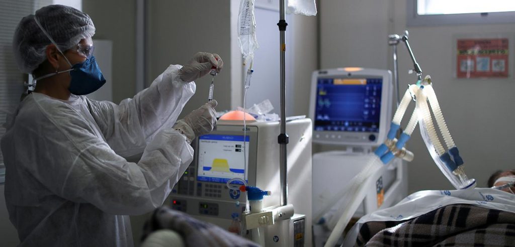 Brazil has 1,324 deaths from Covid-19 in 24 hours;  The number of cases jumped due to data collected from RS
