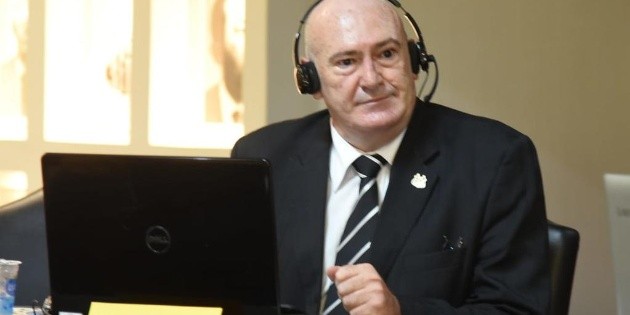 “Good suggestion for me”;  Half the size with the width, but the rude factor weighs and ensures staying in Santos