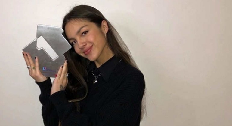 Olivia Rodrigo owns the #1 album in the UK and prevents the Queen from returning to the top – MUSIC