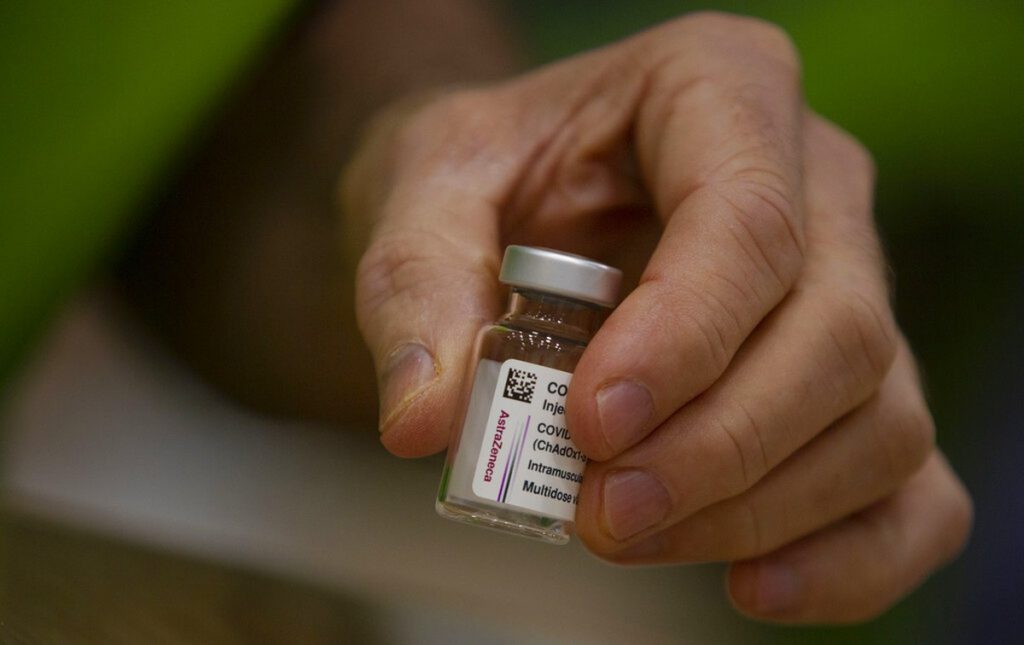 Veto against the type of AstraZeneca vaccine could block Brazilians' entry to Europe |  Scientist