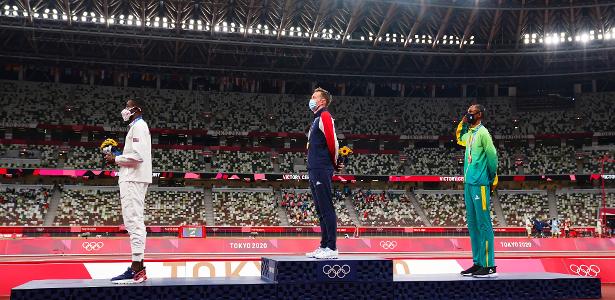 Alisson dos Santos is the first Brazilian athlete saluted on the podium - 03/08/2021