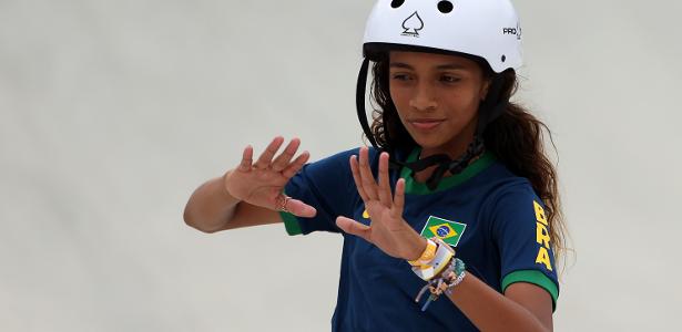 Rayssa Leal shines and wins the first stage of the World Skate League