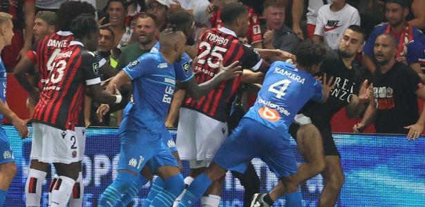 The spread of fighting between fans and players generates reactions from the French League - 23/08/2021