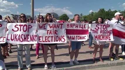 200,000 people took to the streets of the Belarusian capital in anti-government protests
