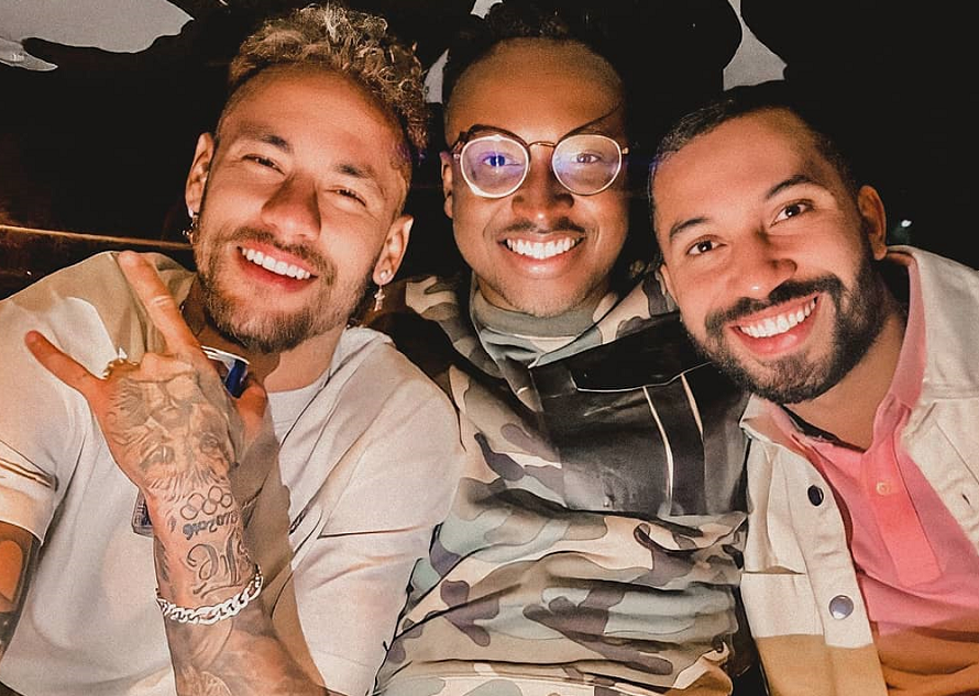 Vigorosos! Gilberto Nogueira relembrou um encontro com Neymar Jr. e o cantor Thiaguinho. (Foto: Instagram)