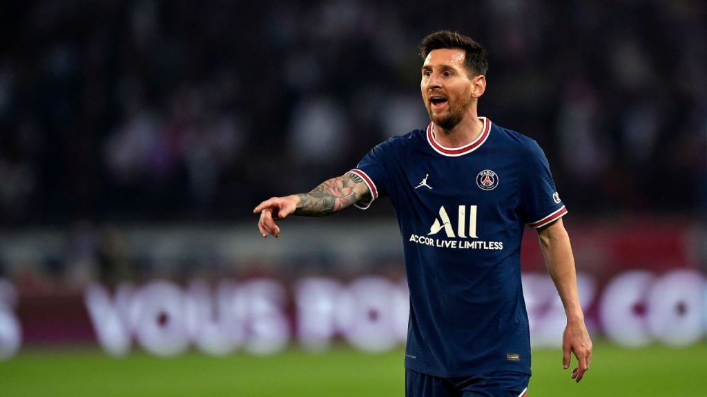 Anelka surprises and says who should be “No. 1” in the Paris Saint-Germain attack: “Messi must serve you”