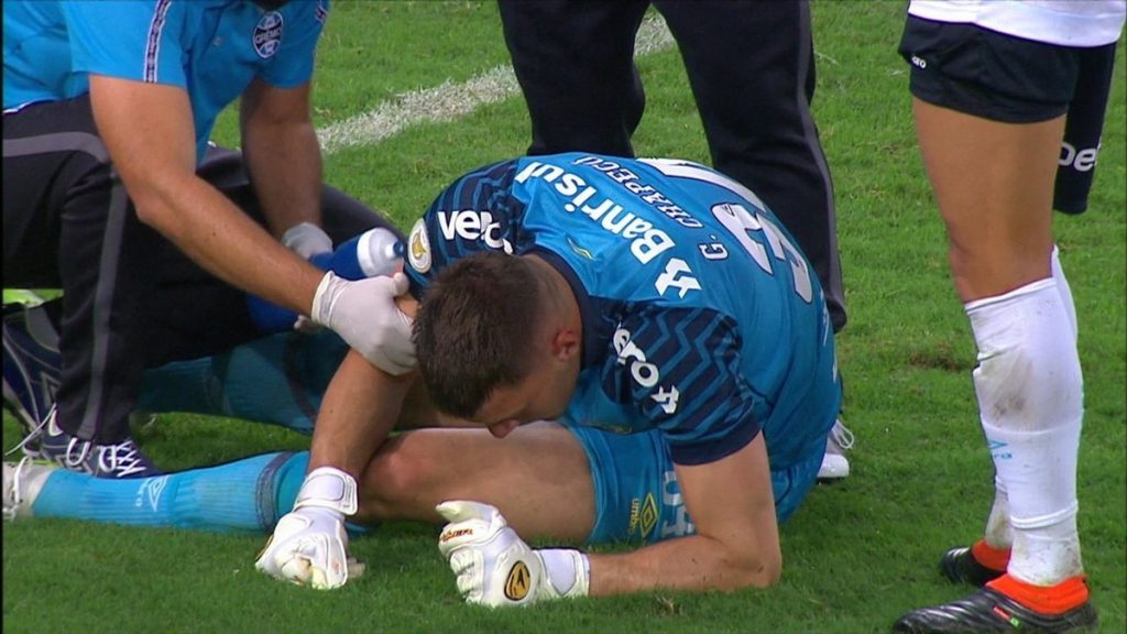 Gabriel Chapico is sick at Flamengo x Grêmio and needs to be seen in an ambulance;  see |  Syndicate
