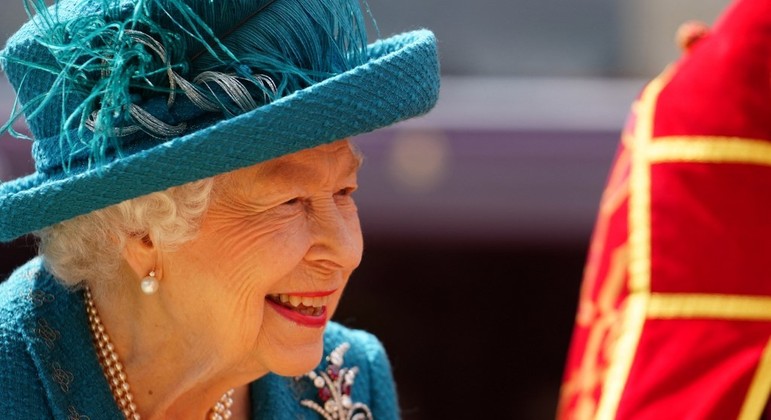 Queen Elizabeth in very good shape says British Prime Minister - Entertainment