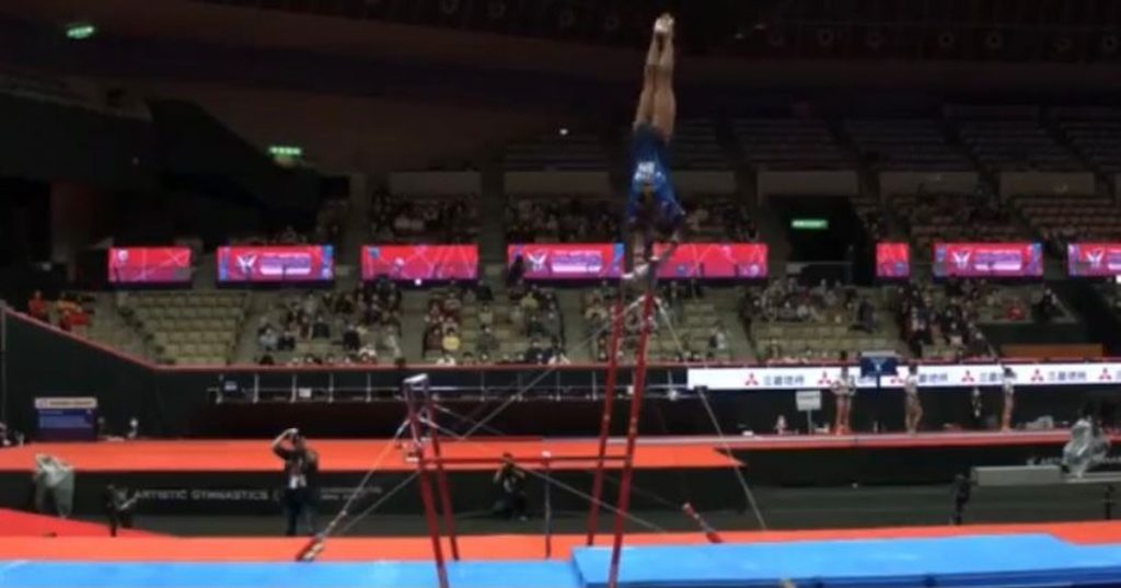 Rebecca Andrade performs and secures herself in two gymnastics worlds finals |  The world of artistic gymnastics