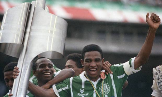 8th place - Palmeiras (1993) - Edilson and Cesar Sampaio celebrated the club's first two achievements in the 1990s.  Photo: Claudio Rossi / Or Globo