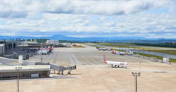 Pilots and flight attendants accept the proposal and call off the strike - Economy