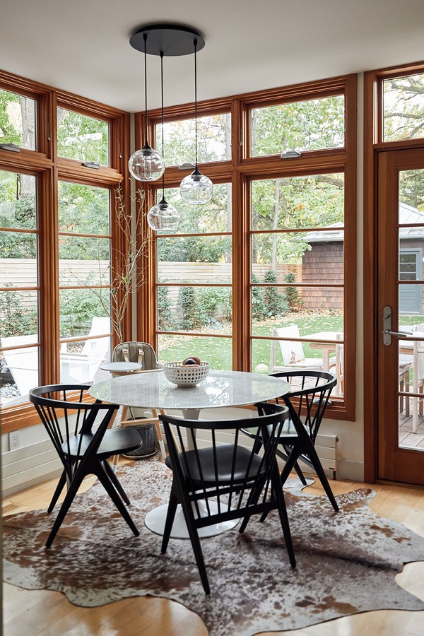 In the United States, a 1920s home gets a comfortable renovation after renovation (photo: Wing Ho / Canary Gray / Publishing)