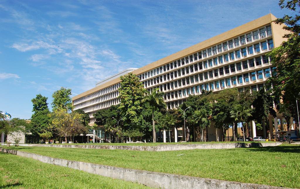 UFRJ professors protested Bolsonaro for exclusion of honorable scholars