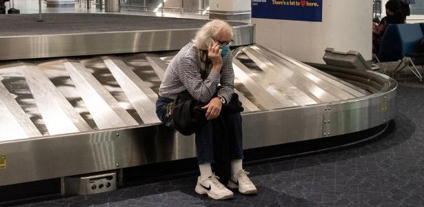 Canceled flights cause global chaos during the holiday season