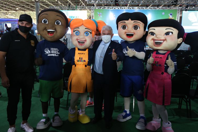 The Minister of Science, Technology and Innovation, Marcos Pontes, participates in the official opening of the 18th National Science and Technology Week