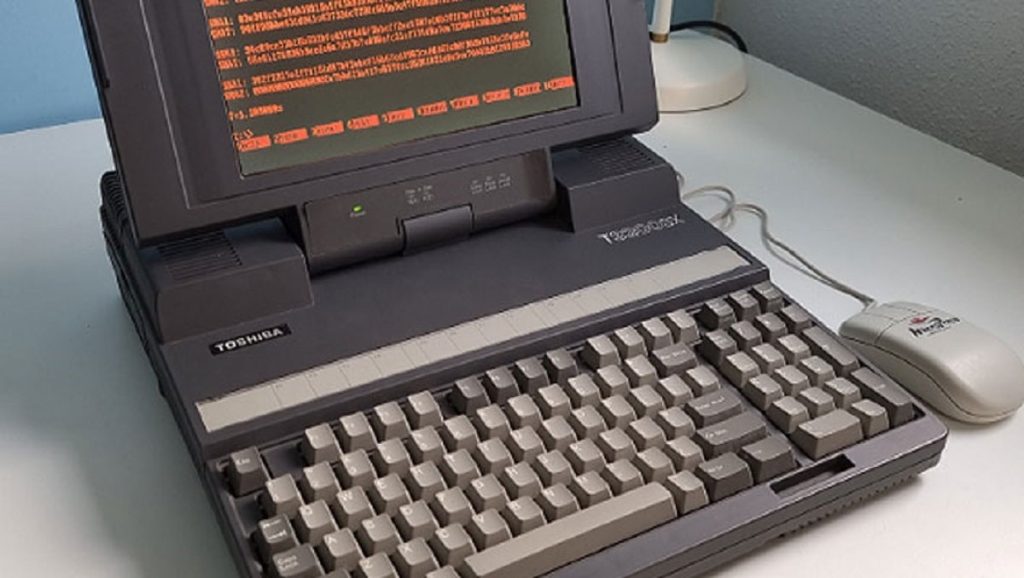 30-Year-Old Laptop Can Mining Bitcoin, But It Has a Problem