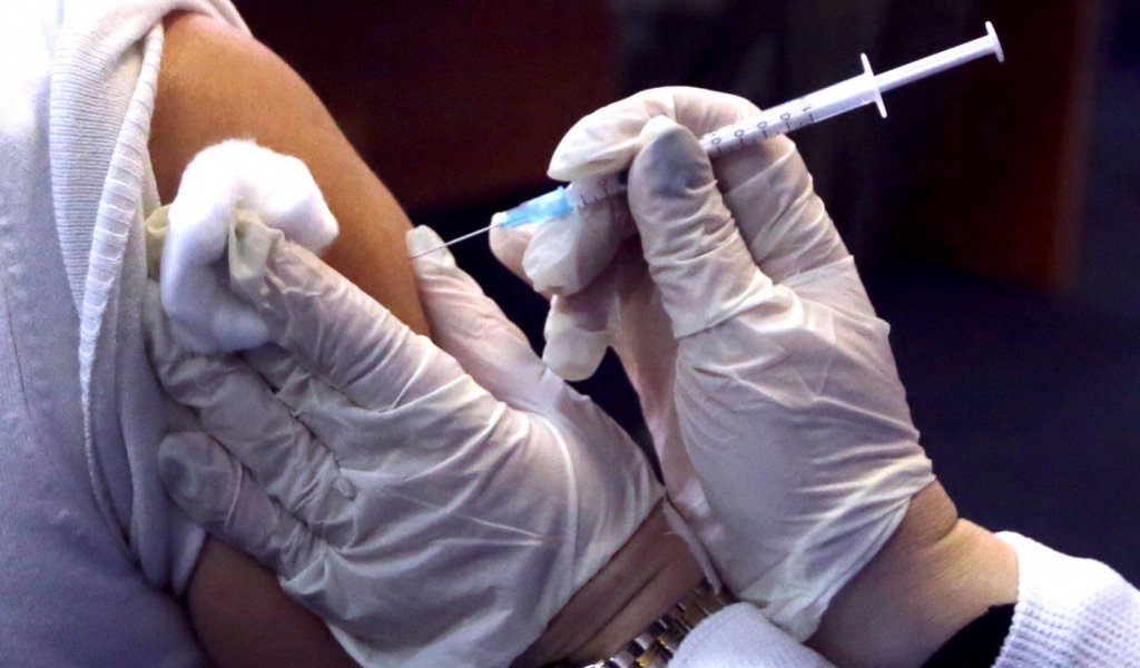 An Israeli study indicates that the fourth dose does not prevent Omicron variant infection