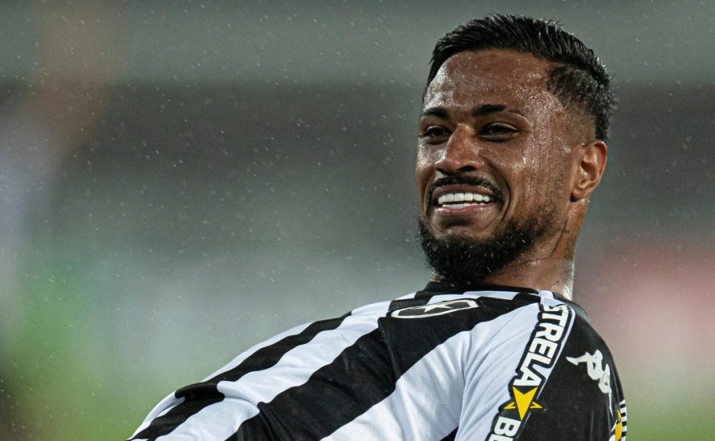 Diego Gonçalves plans next season and sets Botafogo SAF sale as historic: 'more giant'