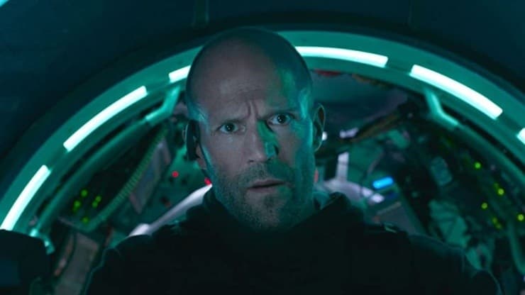 Jason Statham in a scene from the first movie "Megatubarao" - Photo: clone