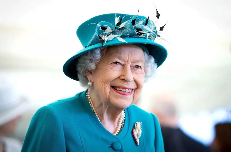 Republicans call for an end to the monarchy as Elizabeth celebrates her 70th reign