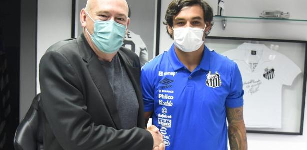Ricardo Goulart wears Santos jersey No. 10: “Like a king well” - 11/01/2022