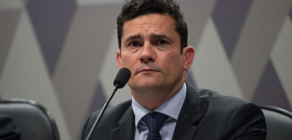 Sergio Moro quotes Don Quixote’s comments on networks and is frustrated in the comments