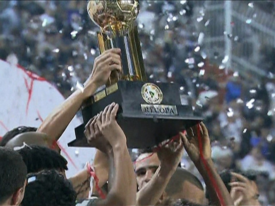 Corinthians wins the Recopa Sol Americana title over Sao Paulo