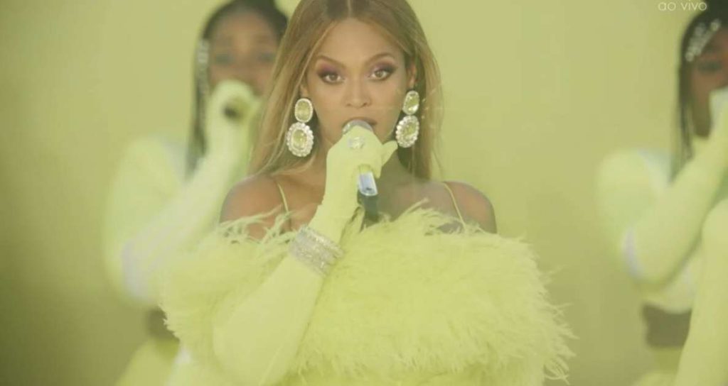 Beyoncé performs at the 2022 Oscars after five years away from performances at the awards show - Zoira