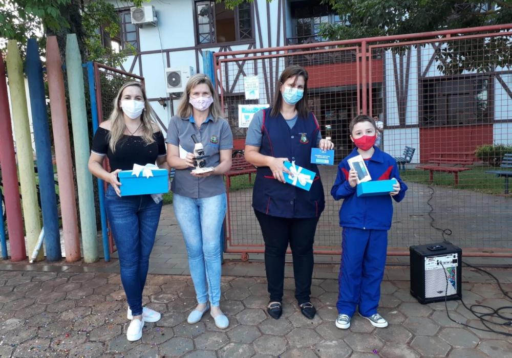 Quatro Pontes student is among the winners of Feras da Ciência – O Presente