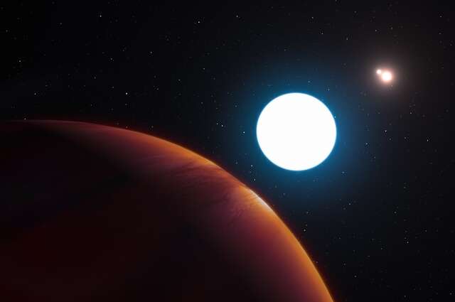 Scientists say that a planet with three suns has never existed