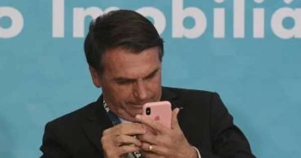 Bolsonaro agrees with Anita on the flag of Brazil and the singer of Ryota - Politeca