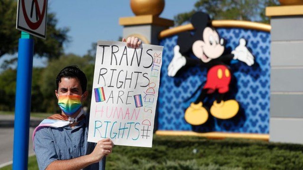 Florida v. Disney: Amid controversy over LGBT issues, lawmakers repeal park tax breaks |  Globalism