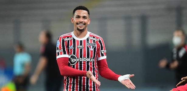 Sao Paulo is the team with the most victories;  see ranking