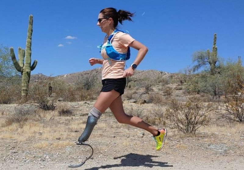 Cancer survivor breaks record with 104 marathons in 104 days