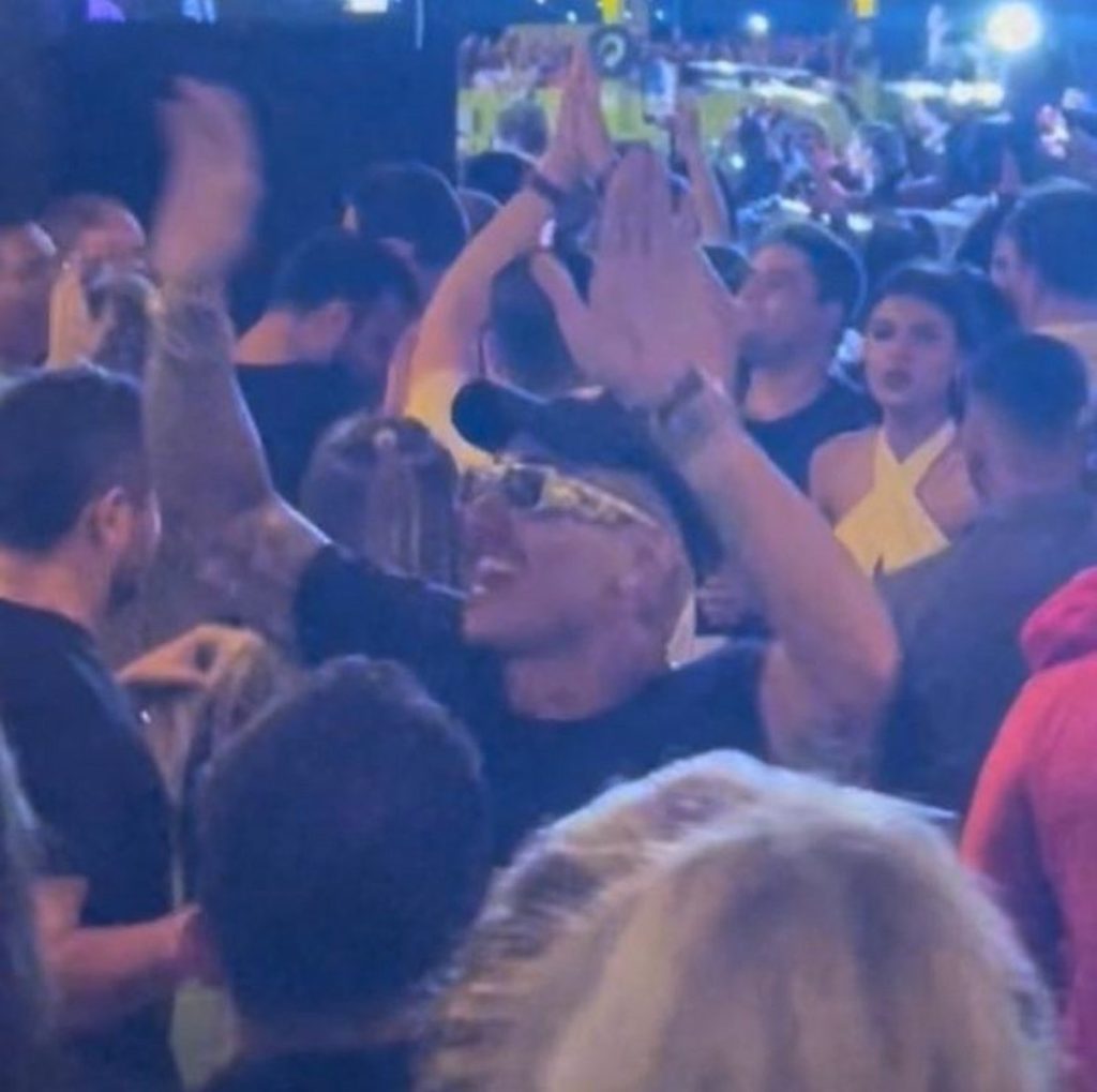 Ciara players enjoy the party after the defeat, and the president replies: “They stepped on the ball” |  car