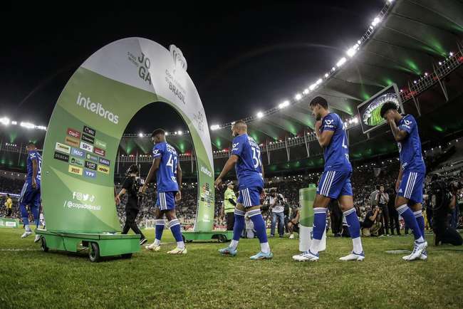 Photos of the first leg of the Round of 16 of the Copa del Rey, between Fluminense and Cruzeiro, in Maracan