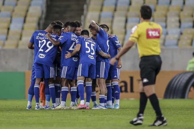 Photos of the first leg of the Round of 16 of the Copa del Rey, between Fluminense and Cruzeiro, in Maracan