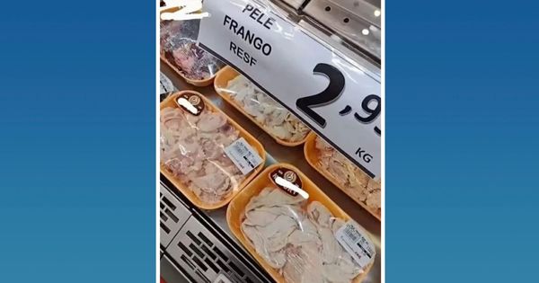 An image of a Chinese chicken skin spreads in Vila Velha supermarket