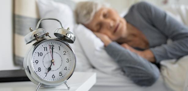 7 hours of sleep a night is ideal for middle-aged and old – 04/06/2022